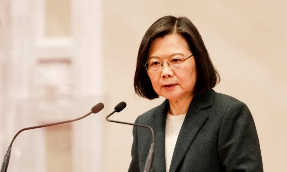 БНХАУ илүү түрэмгий арга хэмжээ авна гэдгээ Тайваньд анхааруулжээ