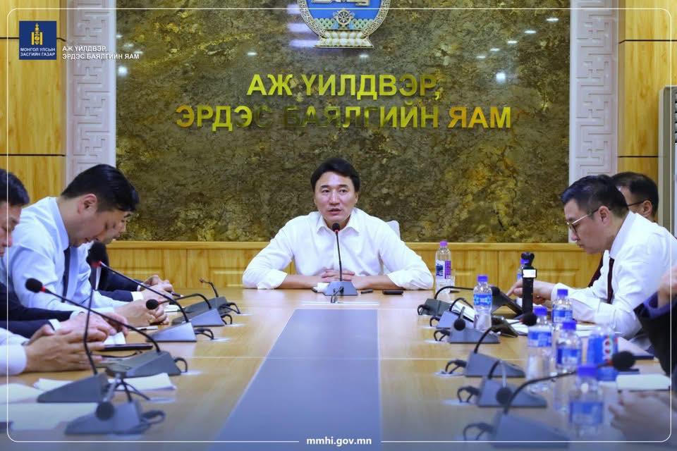 Томруулж харах Шуурхай штабын хуралдаан боллоо