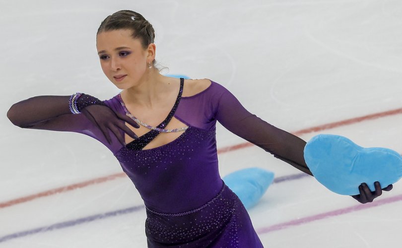 Камила Валиева Монголын мөсөн өргөөнд тоглолт хийнэ