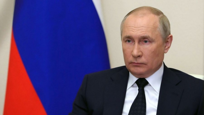 В.Путин: ОХУ барууны орнуудын орон зайг нөхөх газрын тосны шинэ зах зээлийг олно