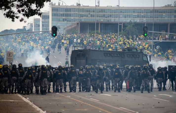 АНУ, Испани, Португал, Франц, Итали улсуудын эрх баригчид Лула да Силваг дэмжиж байна
