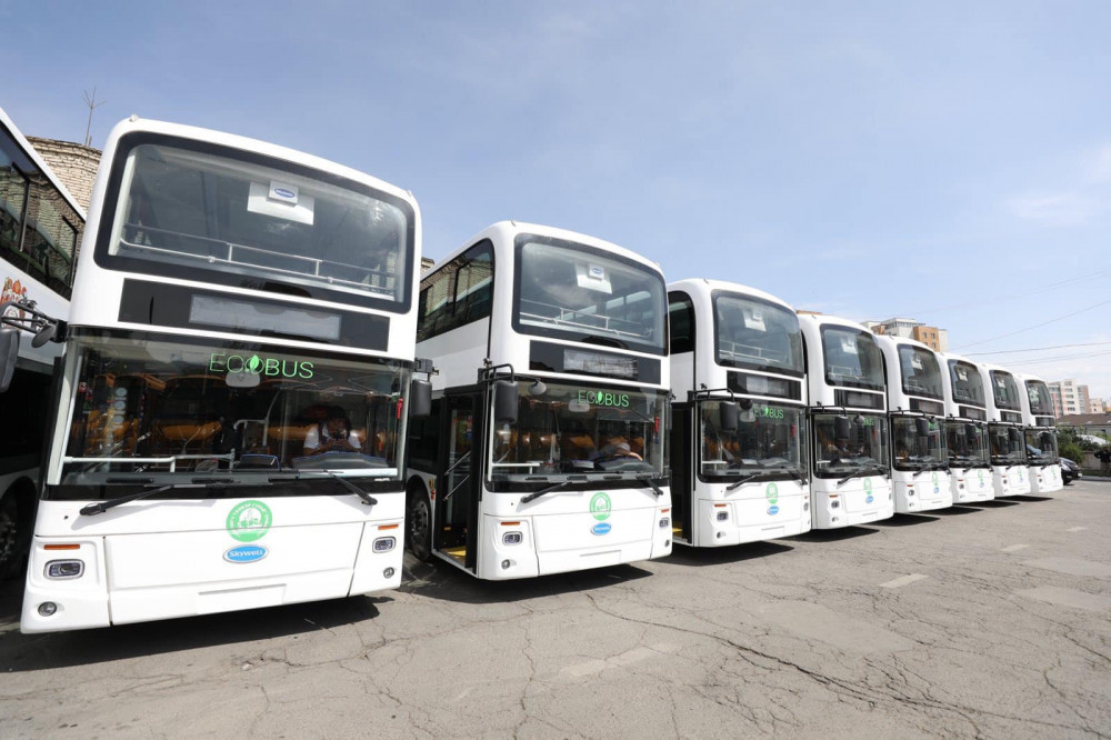Өнөөдрөөс нийтийн тээврийн 70, сургуулийн 20 автобусыг шинээр үйлчилгээнд гаргана
