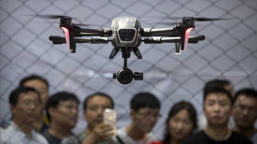 Хятадад цагийн хязгааргүй нисэх чадвартай дрон бүтээжээ