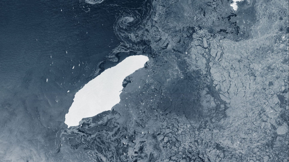 Гурван жилийн өмнө Антарктидаас тасарсан нэг их наяд тонн мөсөн уул алга болжээ