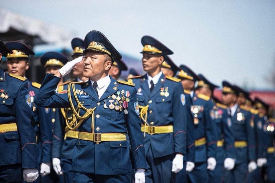 Томруулж харах Айдас биш хариуцлага энэ мэргэжлийг сонгосон шалтгаан, бахархал хоёрын үндэс болдог