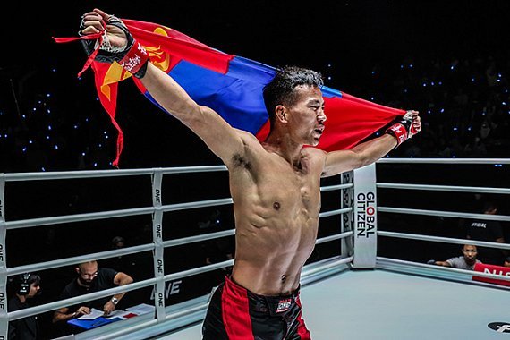 Томруулж харах